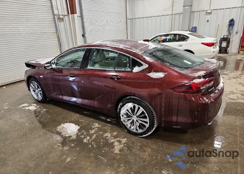 2018 Buick Regal Essence z USA, uszkodzony, nr VIN W04GP6SX6J1158453